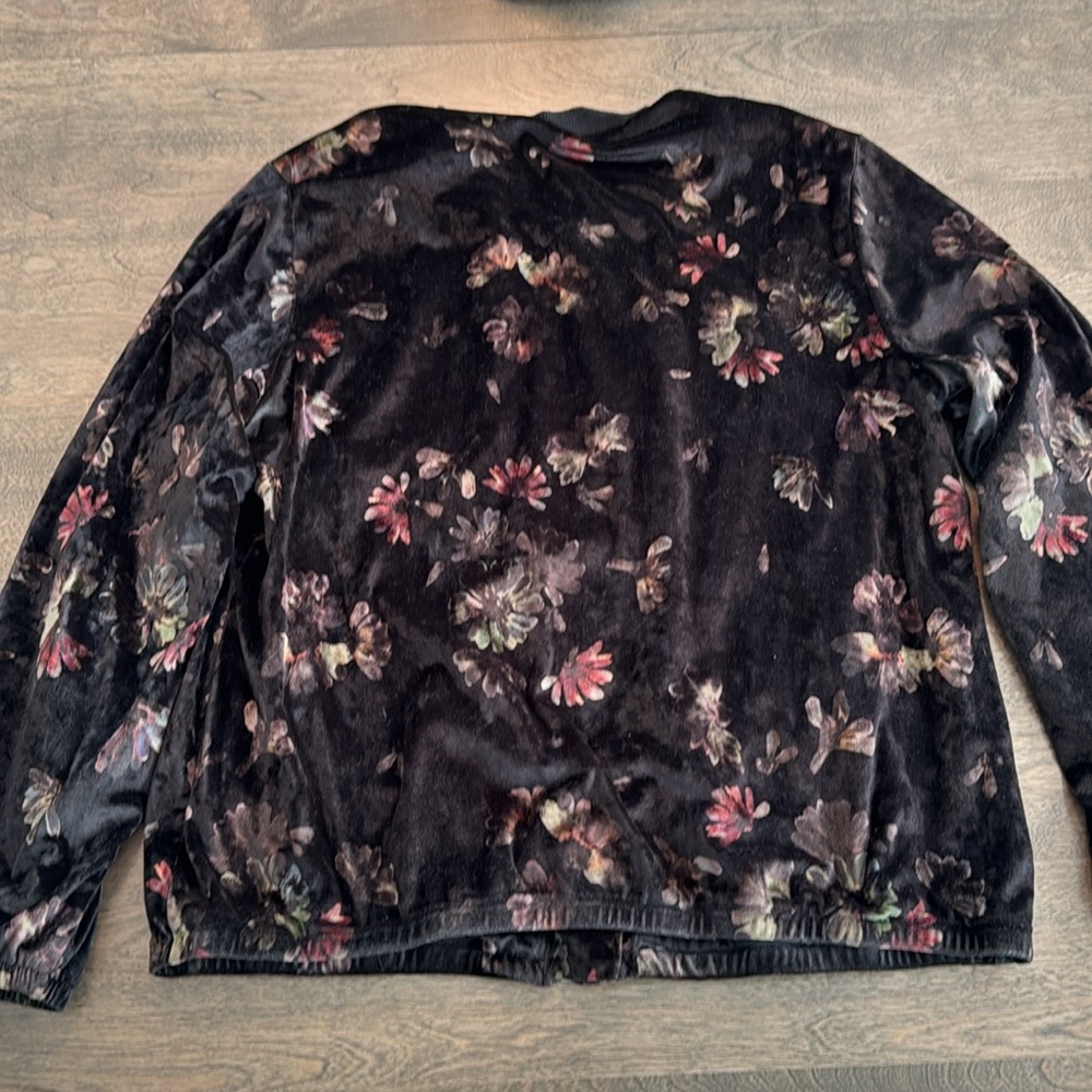 Great condition velvet zip up bomber jacket - Picture 9 of 11